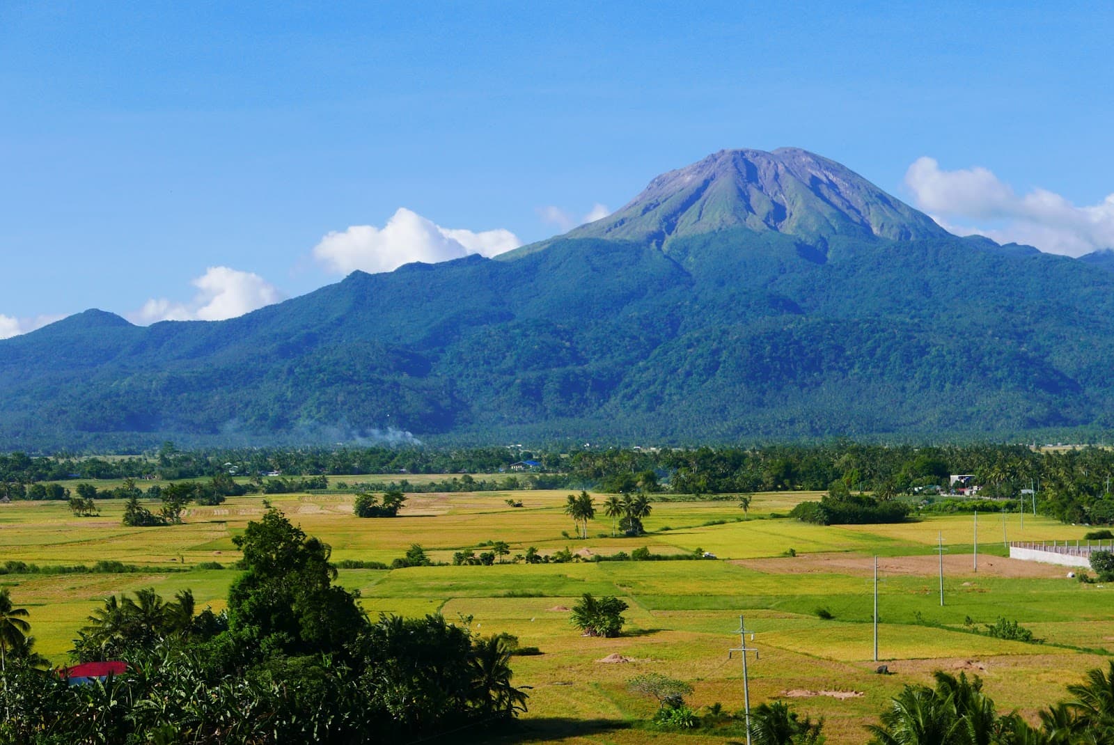Bulusan Volcano Natural Park - Image 1