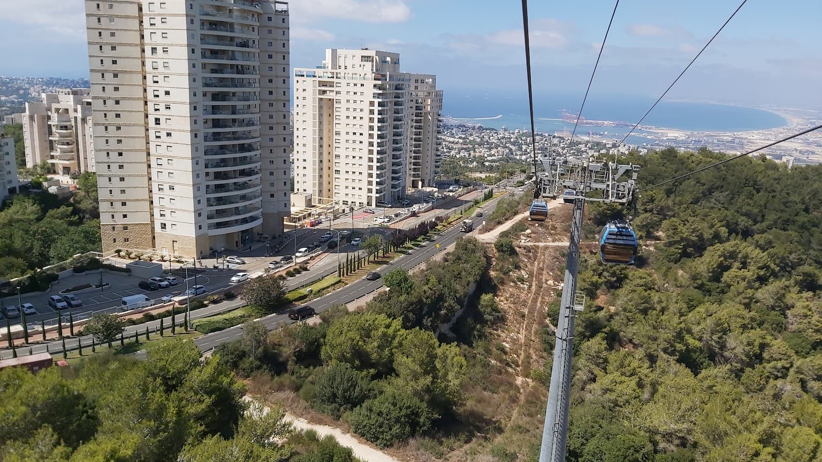 Kikar HaAtzmaut Tel Aviv - Image 1