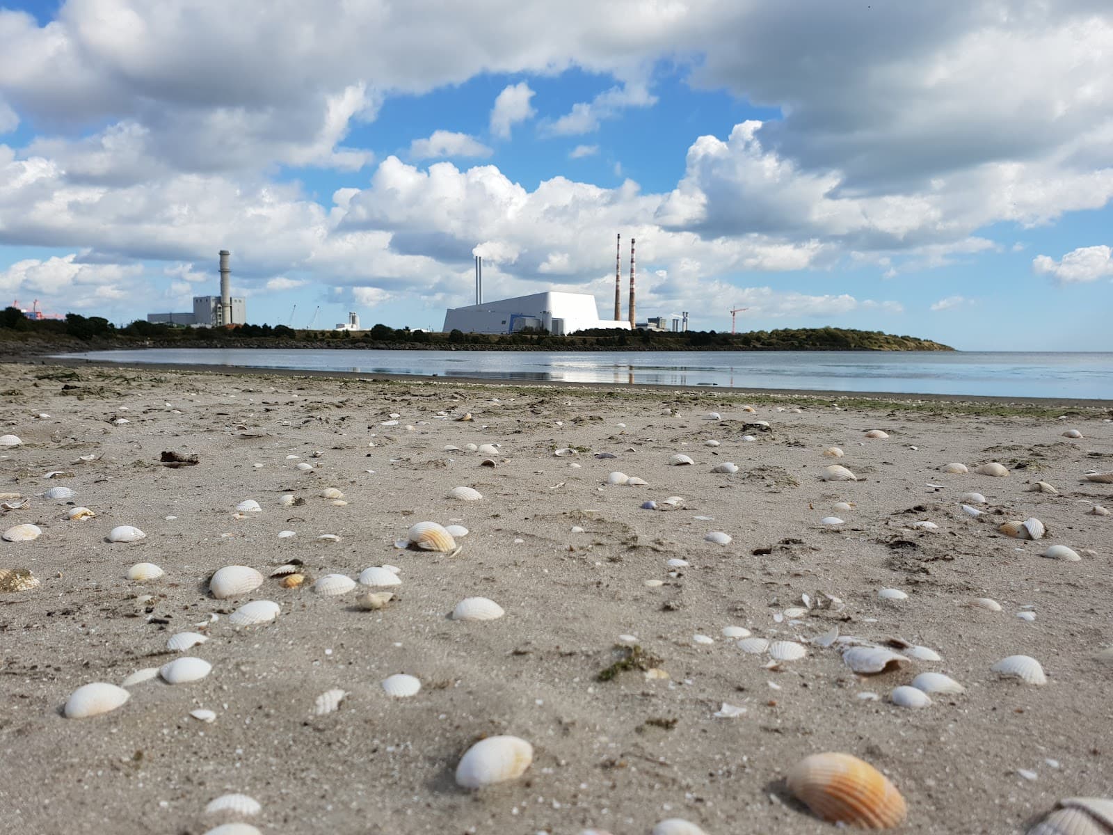 Sandymount Strand & Promenade Dublin - Image 1