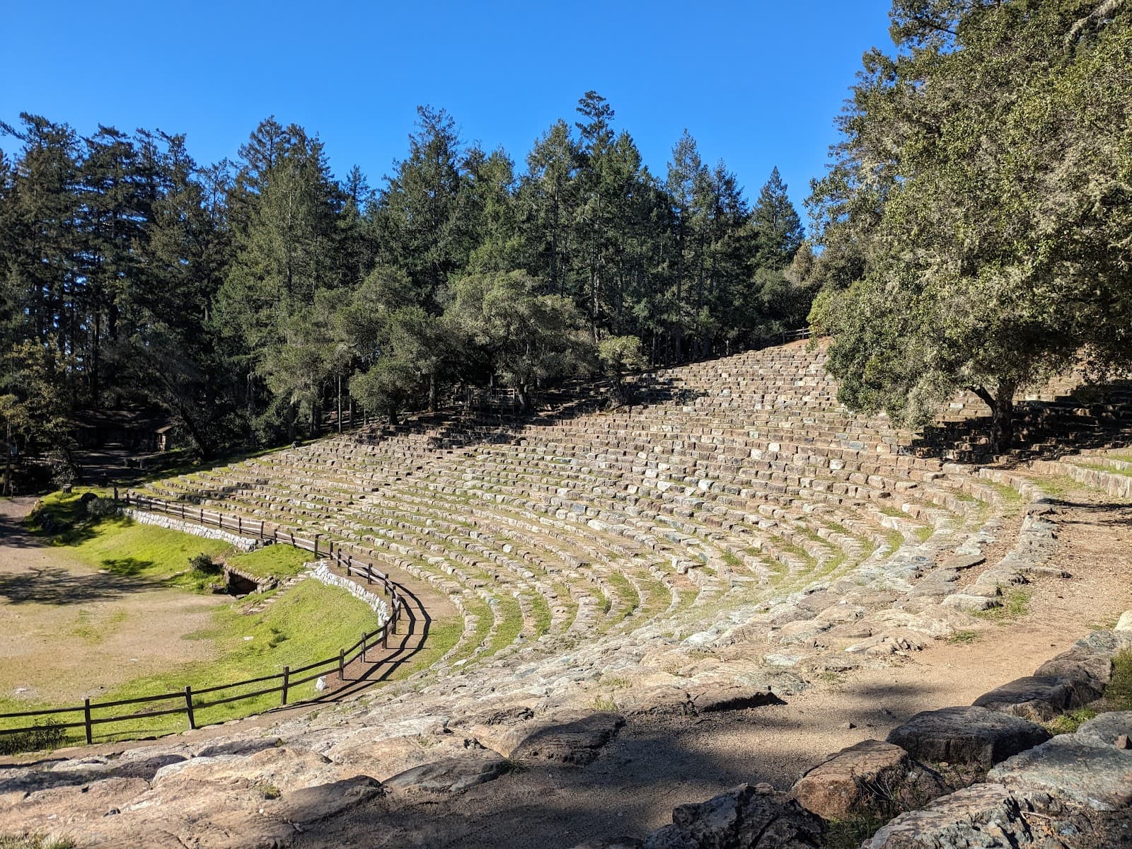 Cushing Memorial Amphitheatre - Image 1