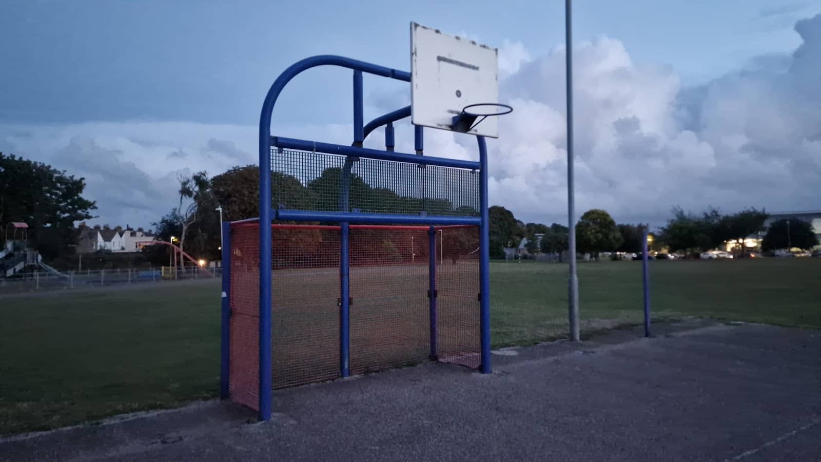 Proximity to Deal Castle