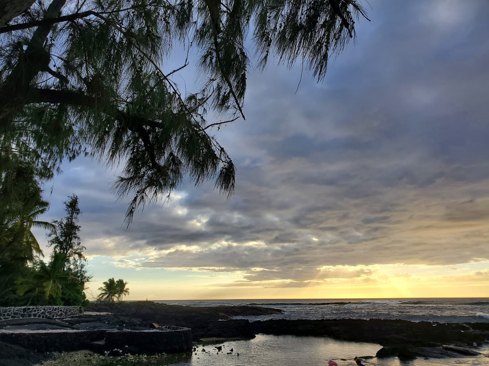 Miloliʻi Fishing Village - Image 1