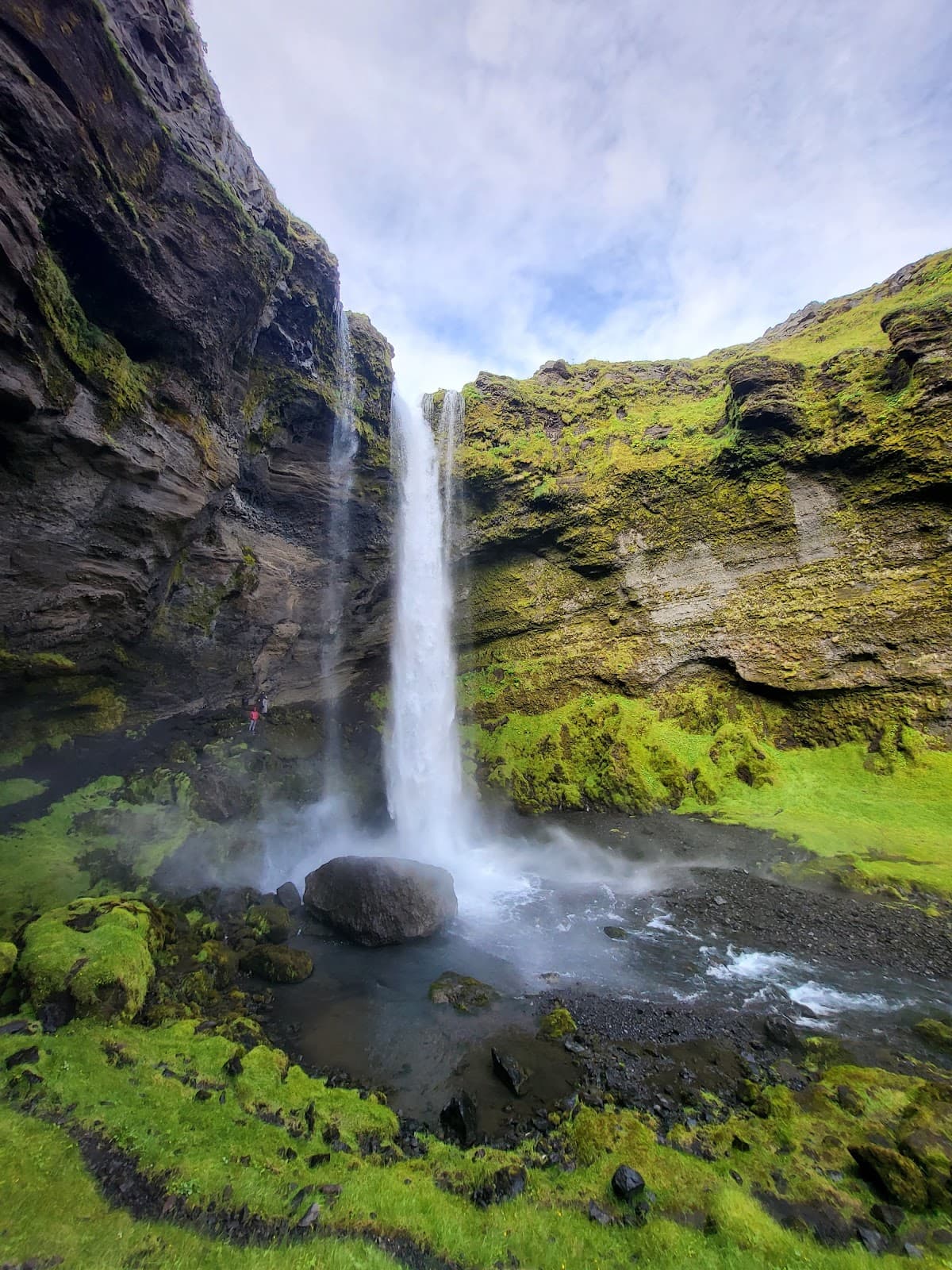 Kvernufoss - Image 1