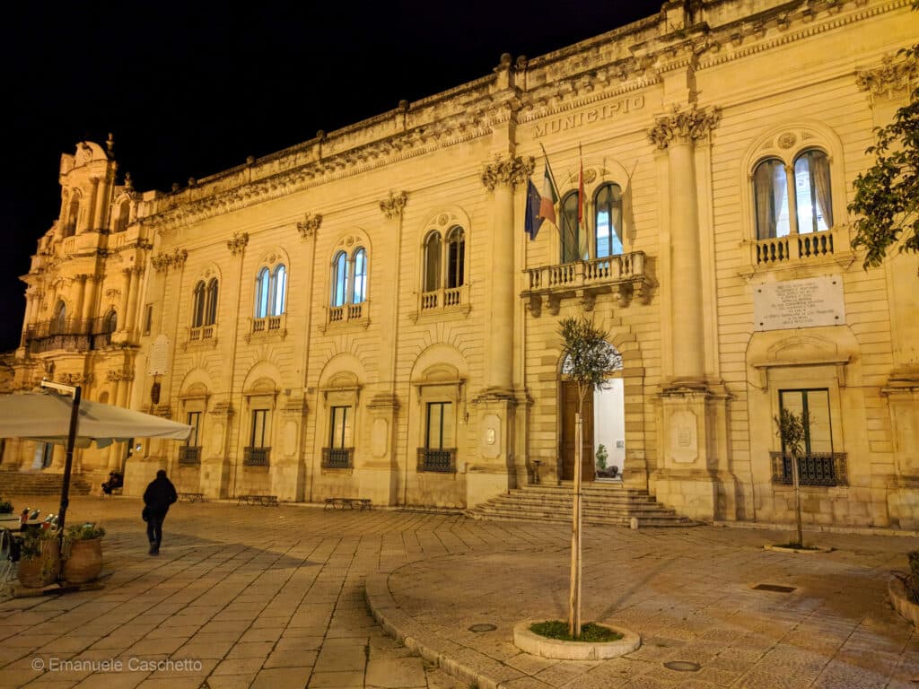 Stanza del Sindaco (Questore's Office) - Image 1