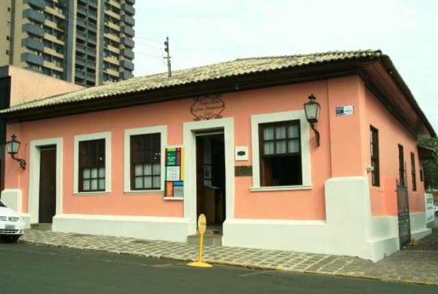 Casa de Cultura Iracema Trinco Ribeiro - Image 1