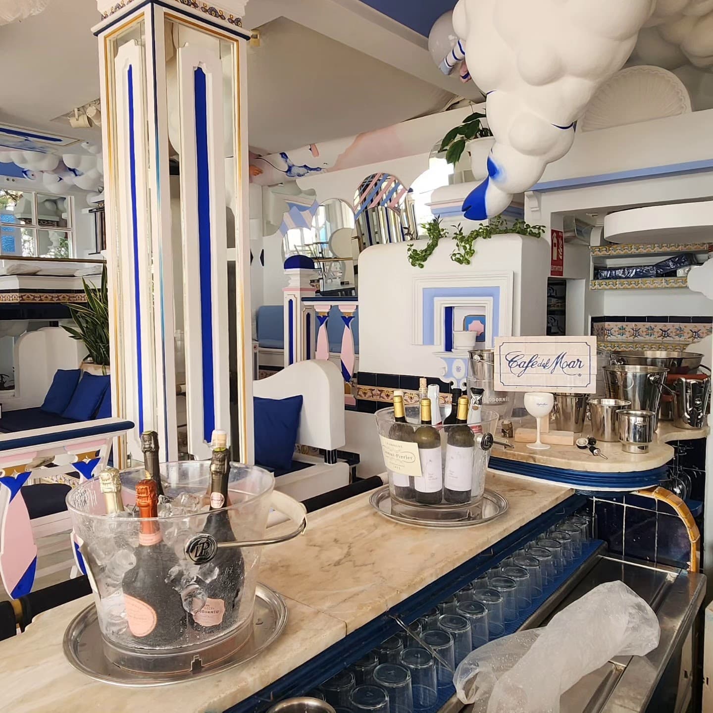 Café del Mar - Image 1