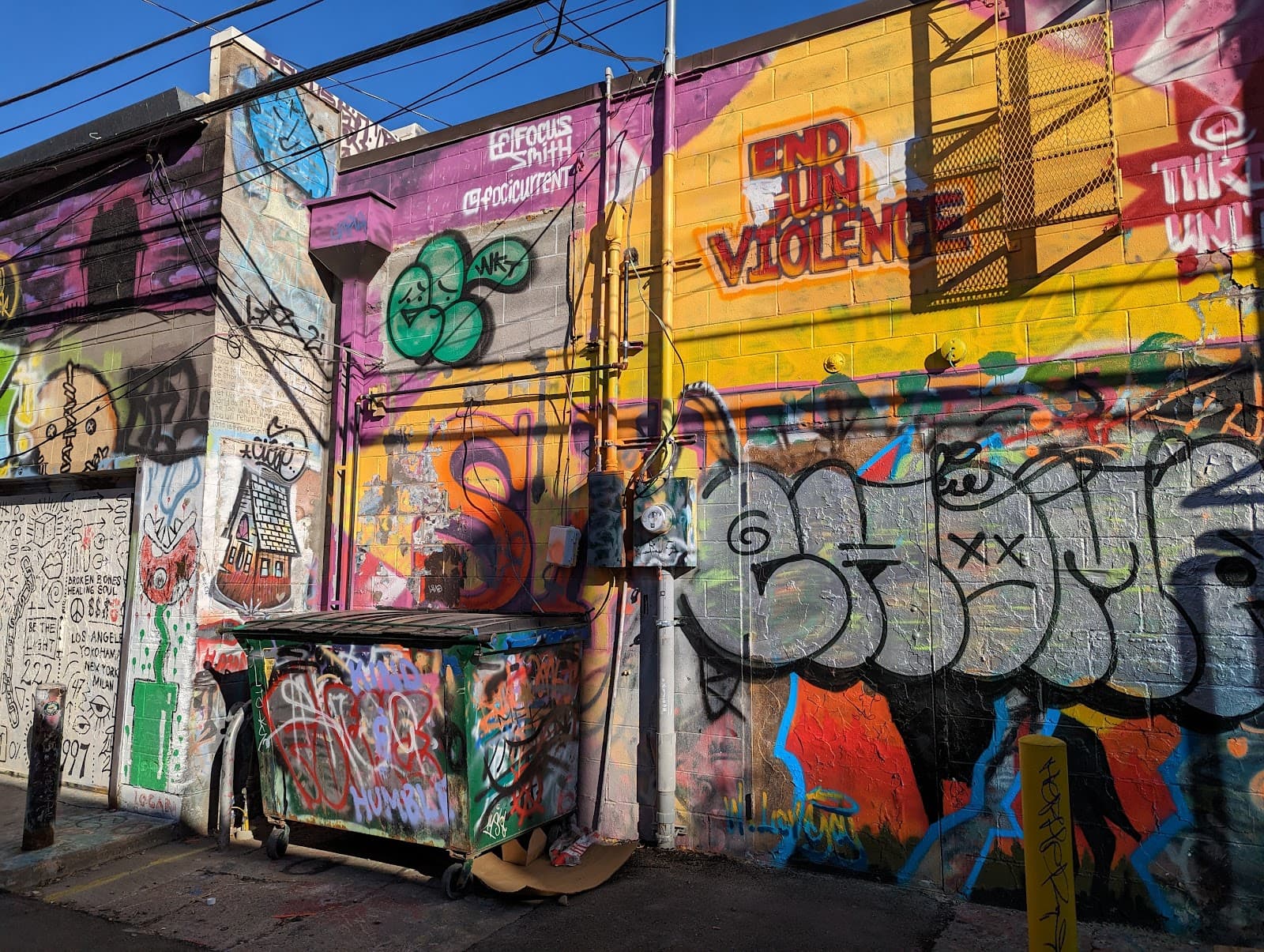 Art Alley - Image 1