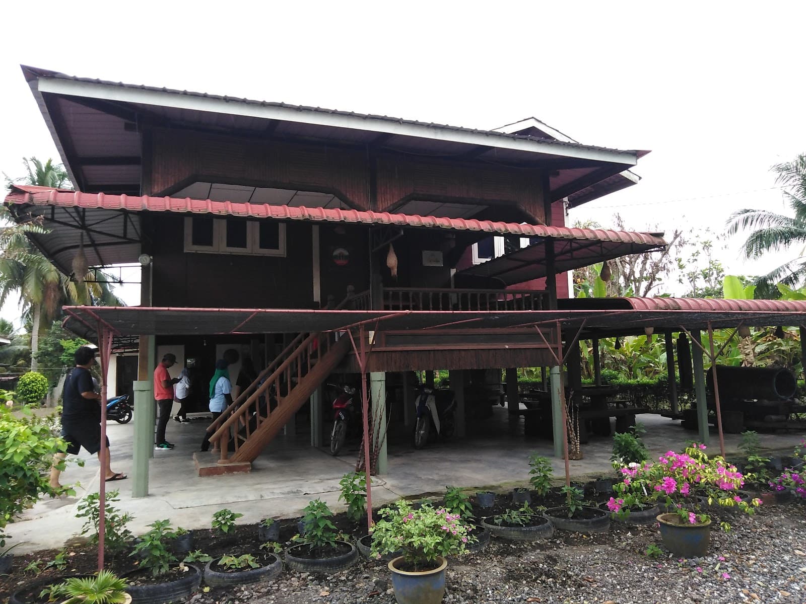 Sungai Sireh Homestay (Tanjung Karang) - Image 1