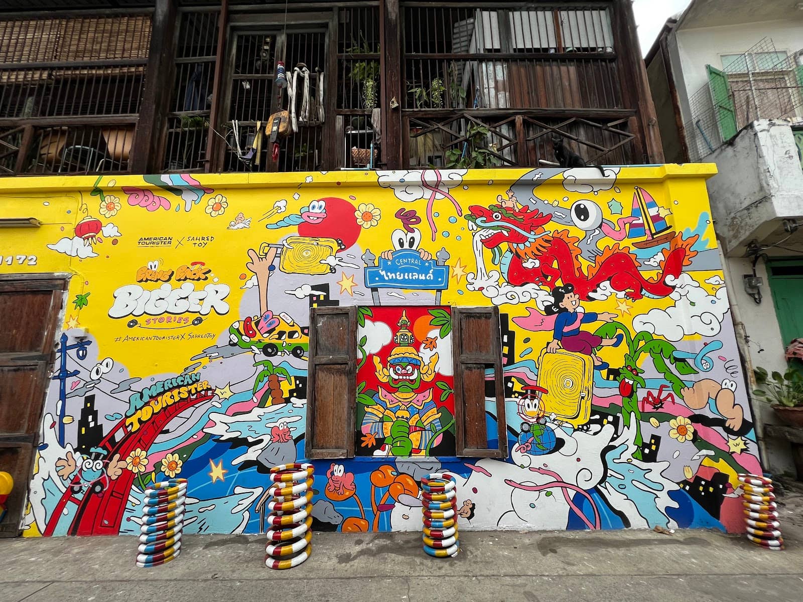 Hidden Cafes & Shops