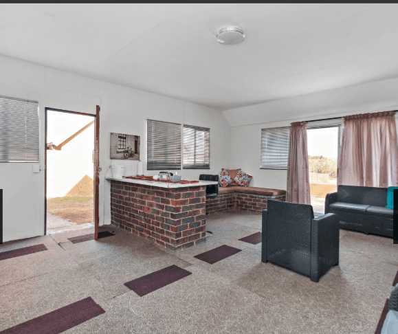 Magaliesburg - Image 1