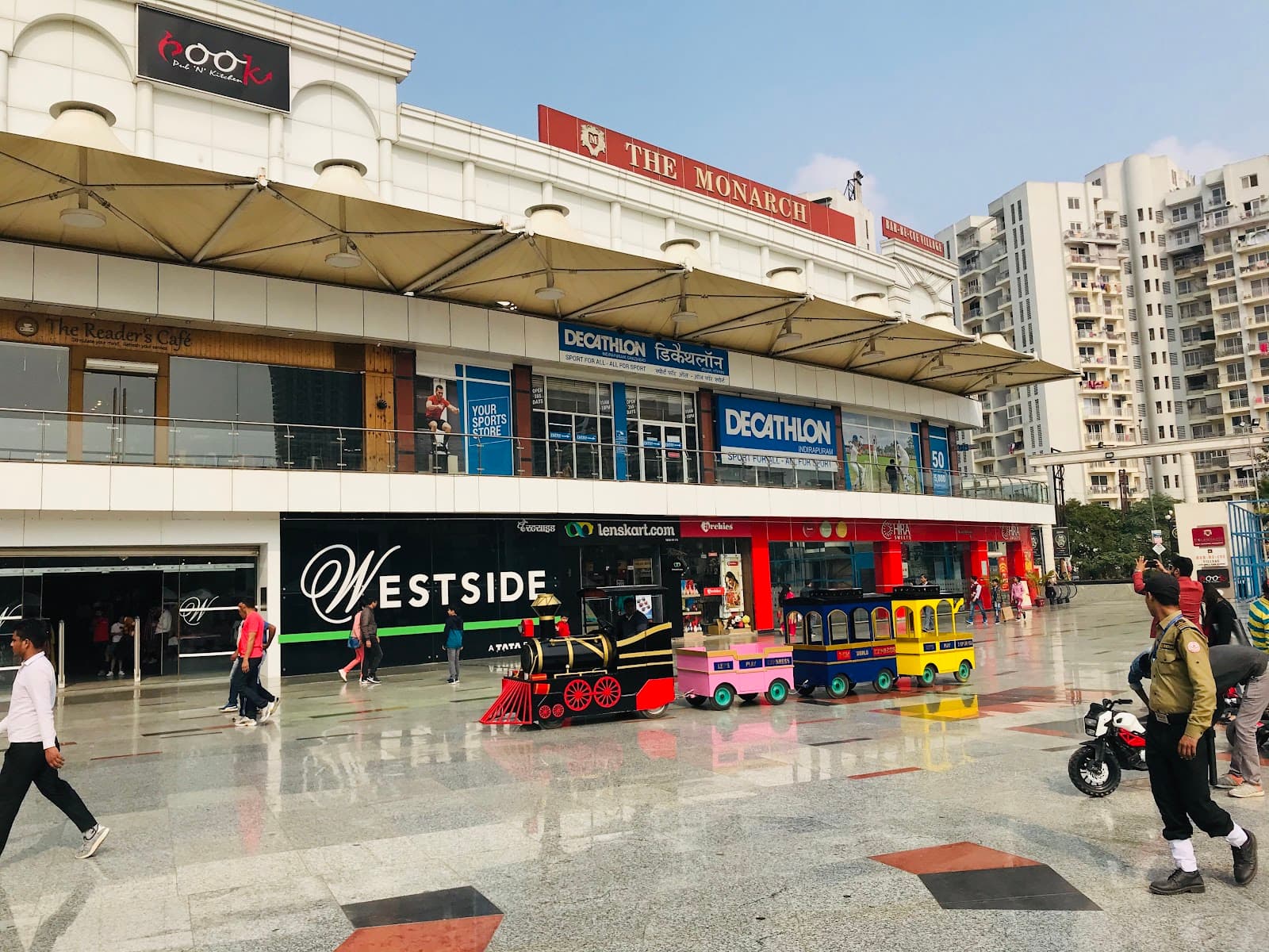 Indirapuram Habitat Centre - Image 1