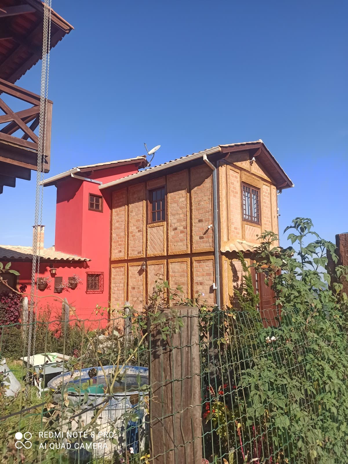 Lavras Novas - Image 1