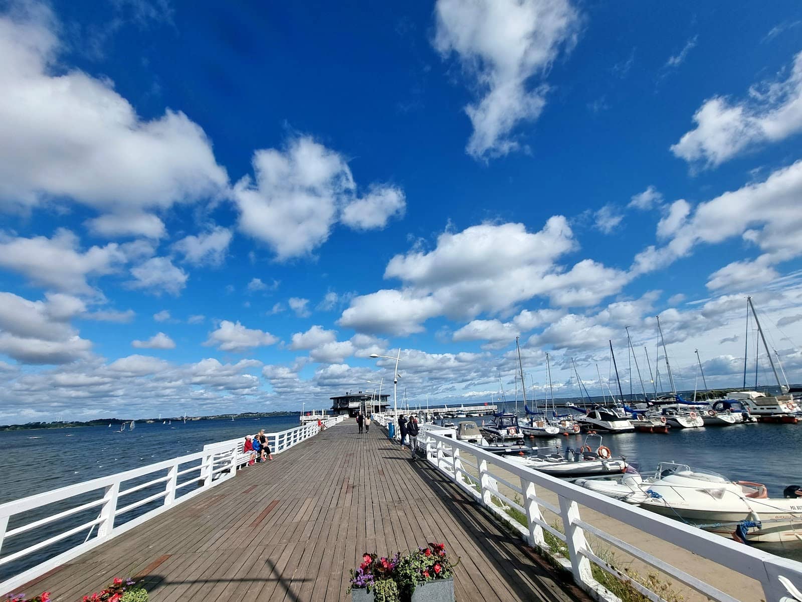 Restaurant in the Round