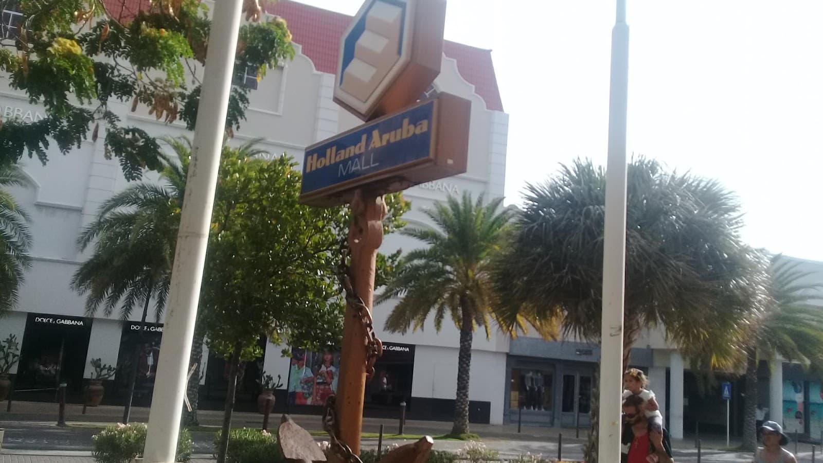 Plaza Daniel Leo - Image 1