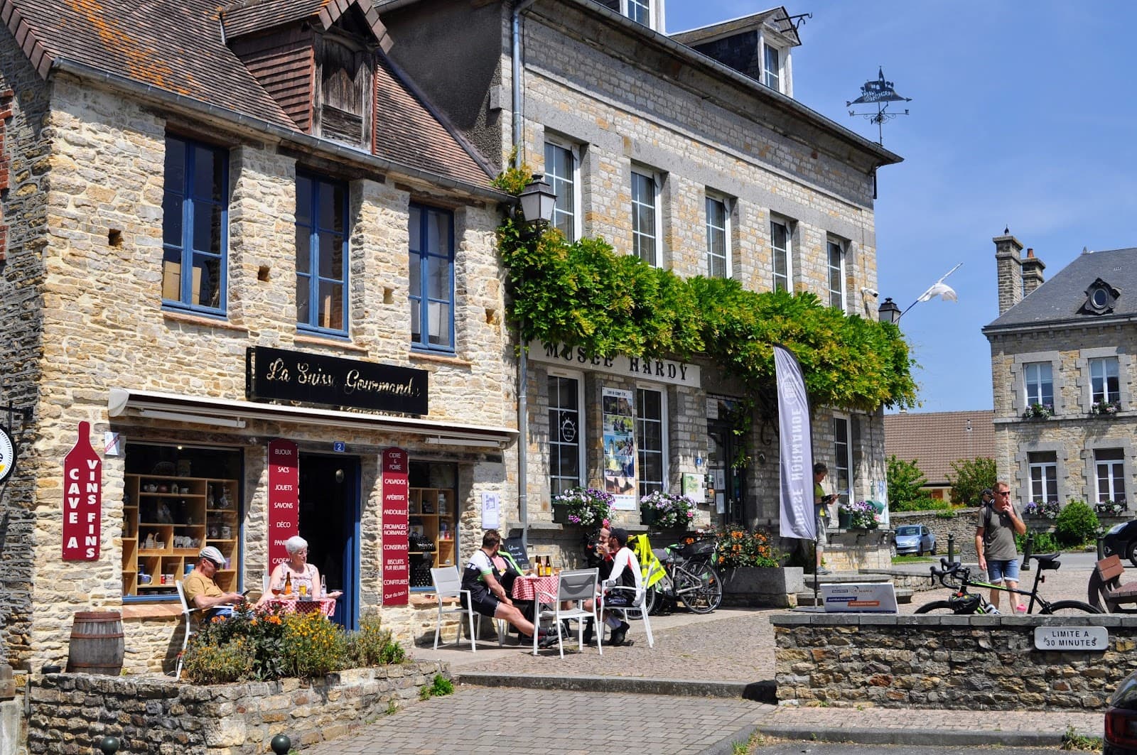 Suisse Normande Clécy - Image 1