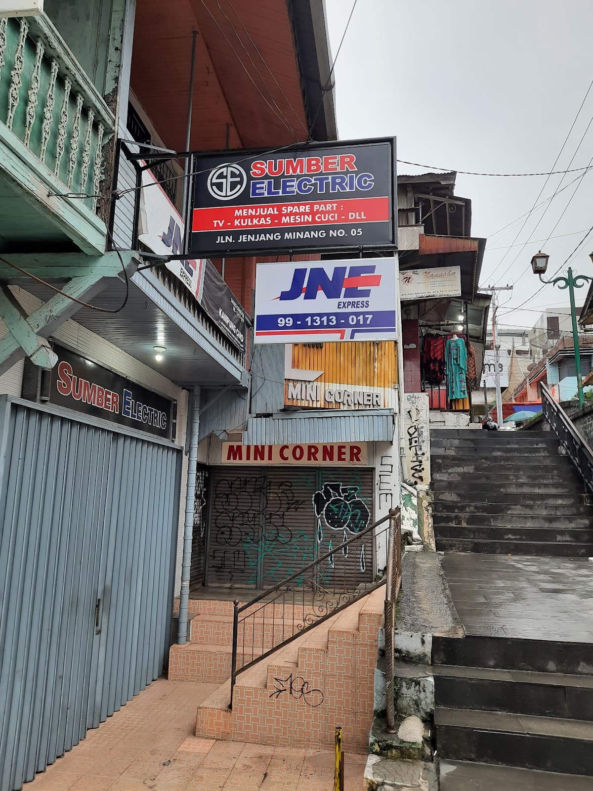 Chinatown (Kampung Cina) - Image 1