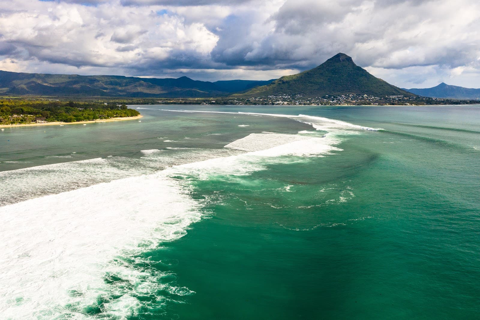 Flic en Flac Village - Image 1