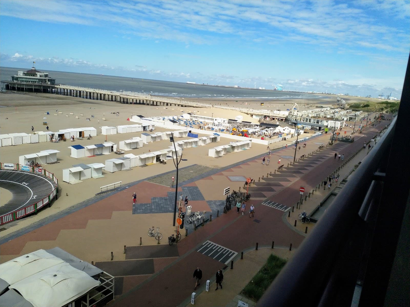 Zeedijk Promenade - Image 1