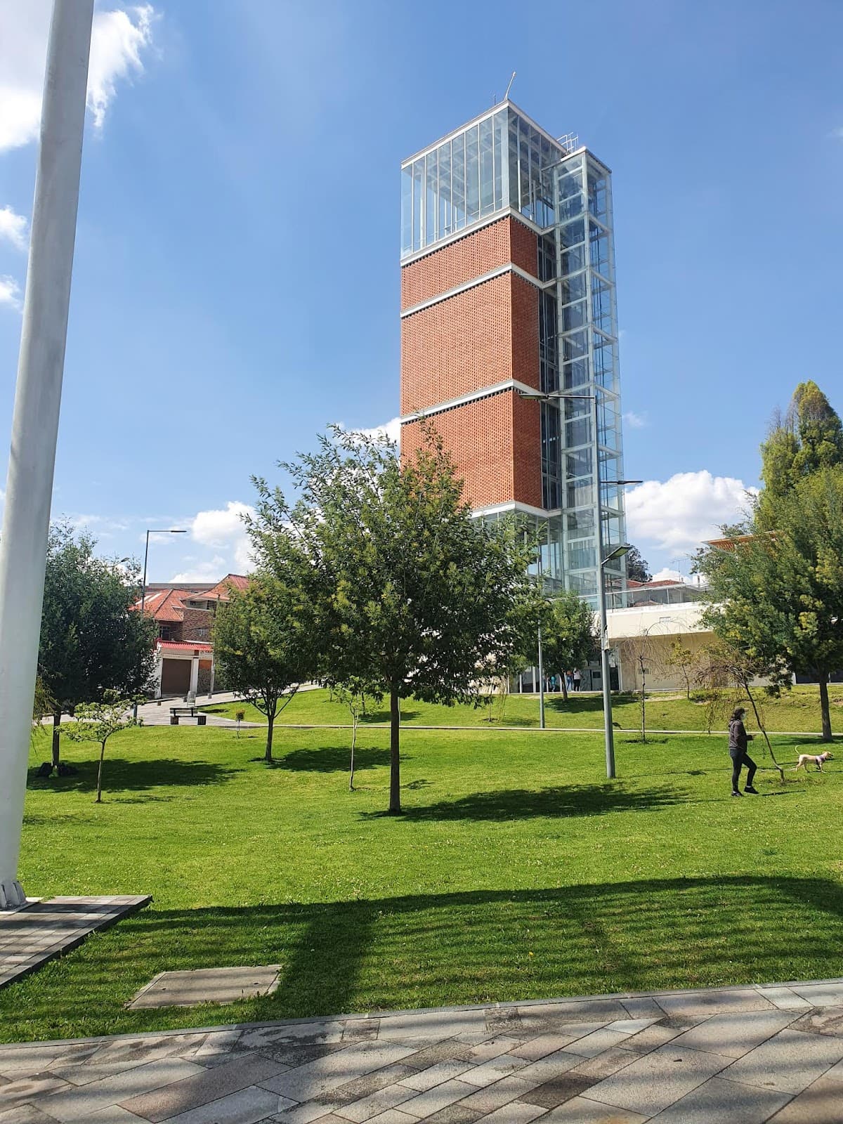 Parque de la Libertad Viewpoint Tower - Image 1