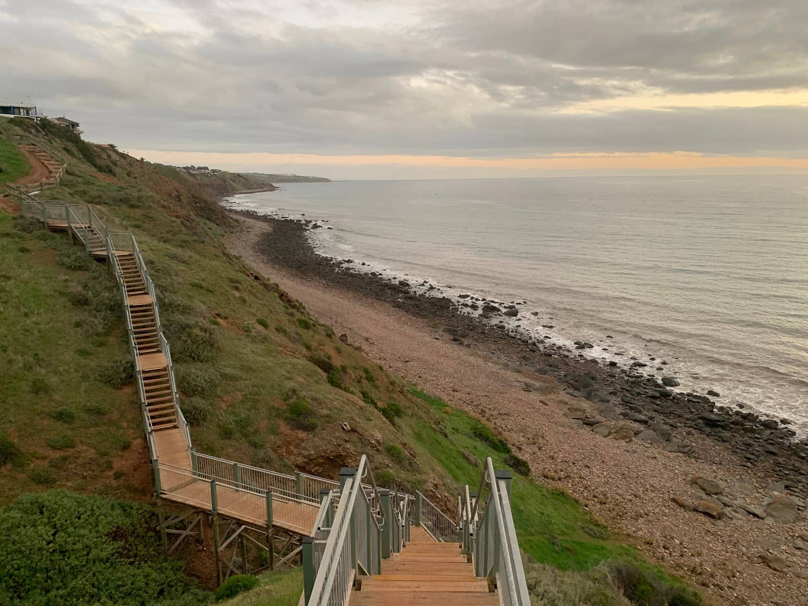 Coastal Cliffs & Ocean Views