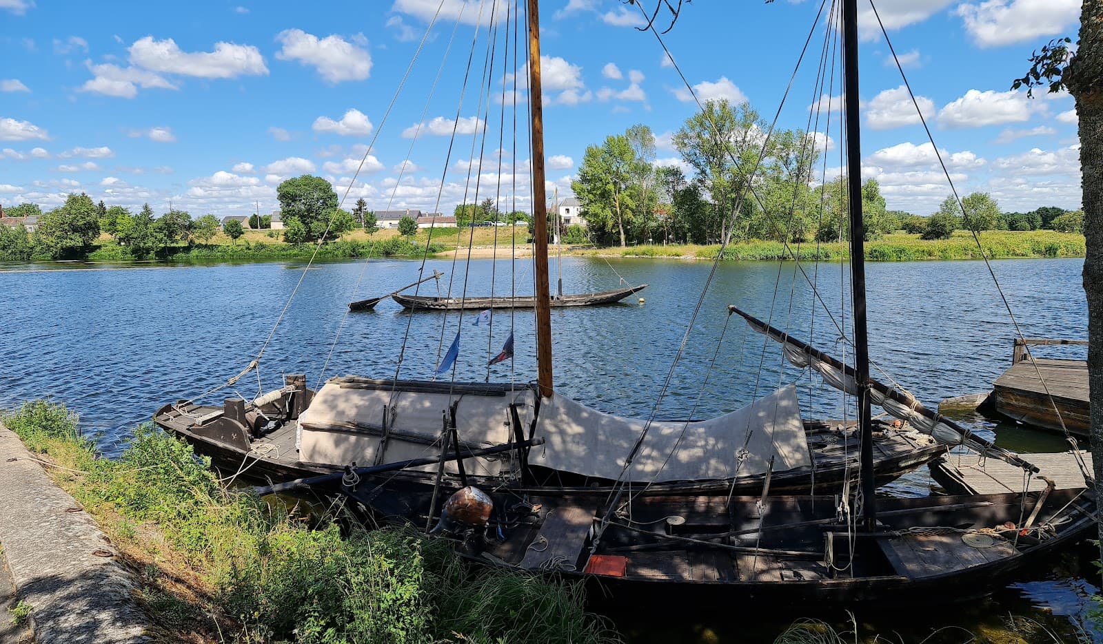 Savonnières Indre-et-Loire - Image 1