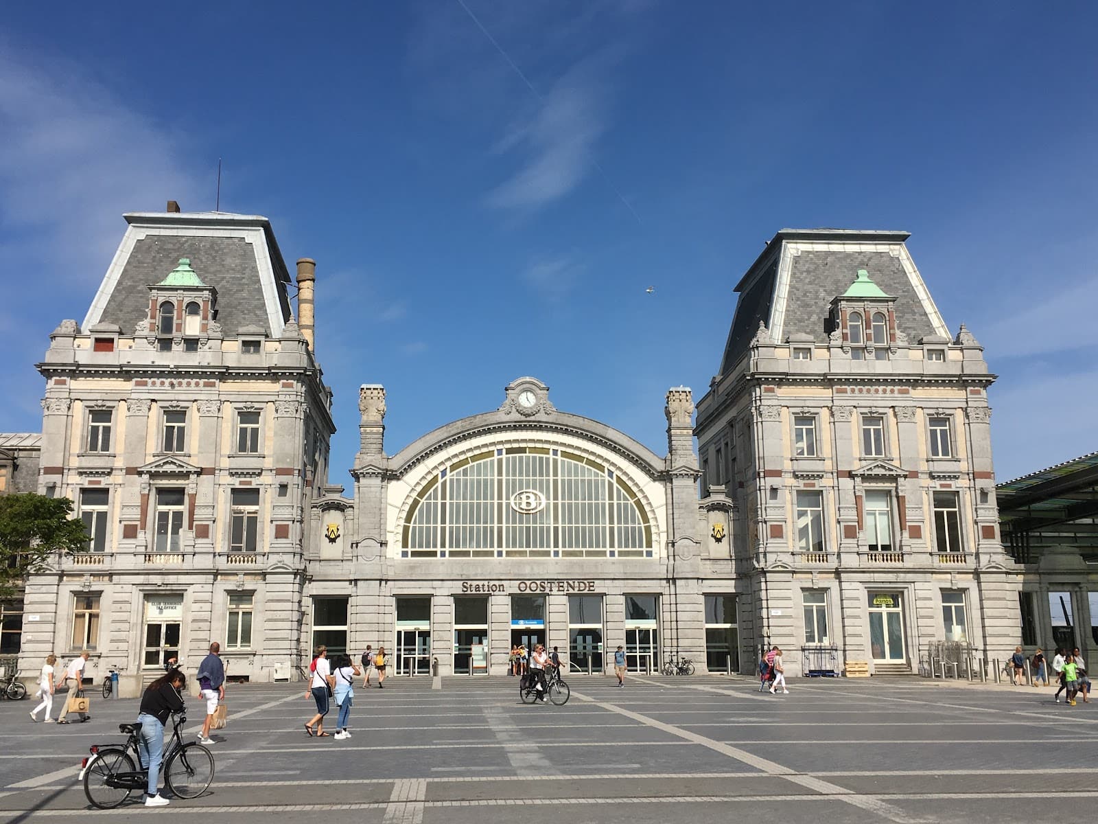 Ostend Railway Station - Image 1