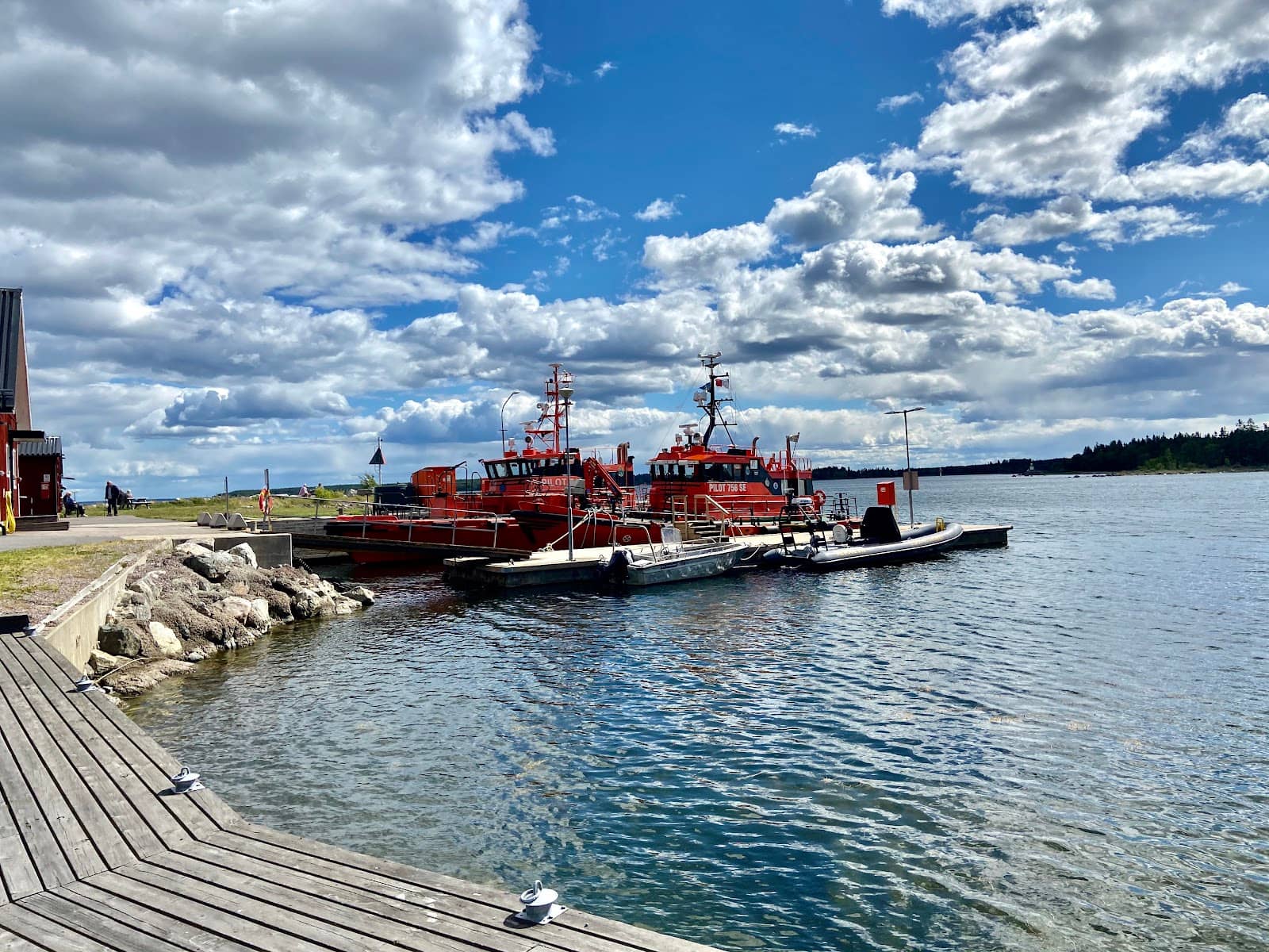 Local Coffee Shop & Restaurant