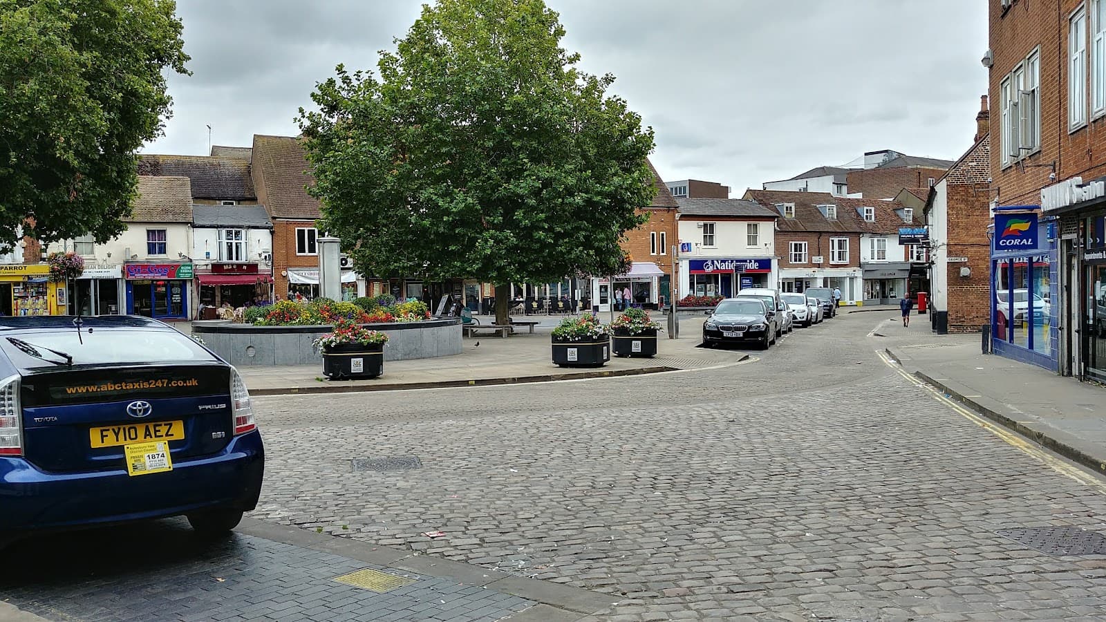 Kingsbury Square - Image 1