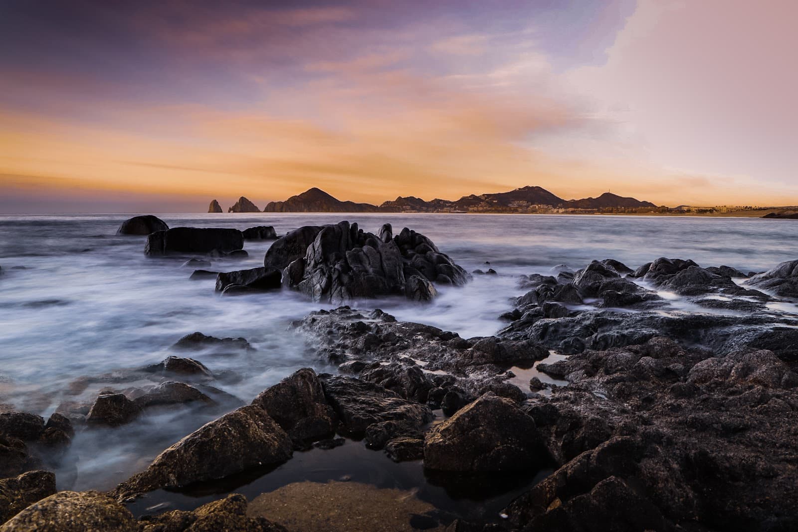 Monumentos Beach - Image 1