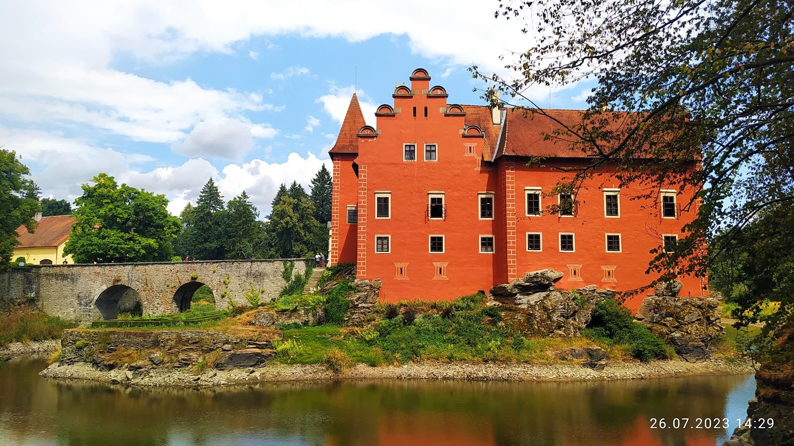 Cervena Lhota Chateau - Image 1