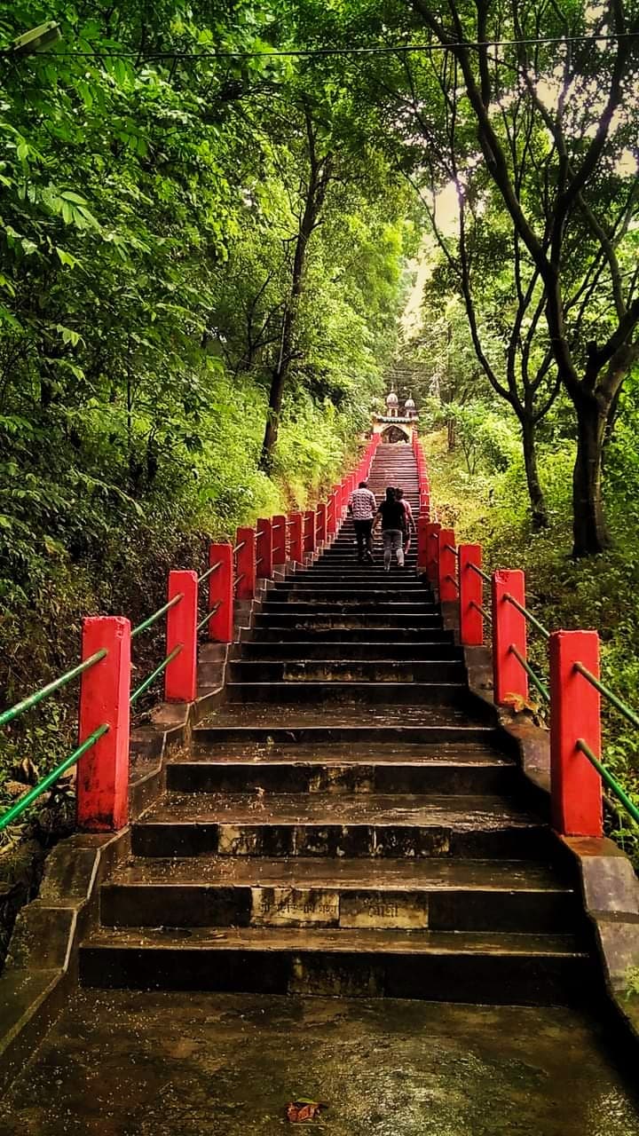 Lankeshwar Temple - Image 1