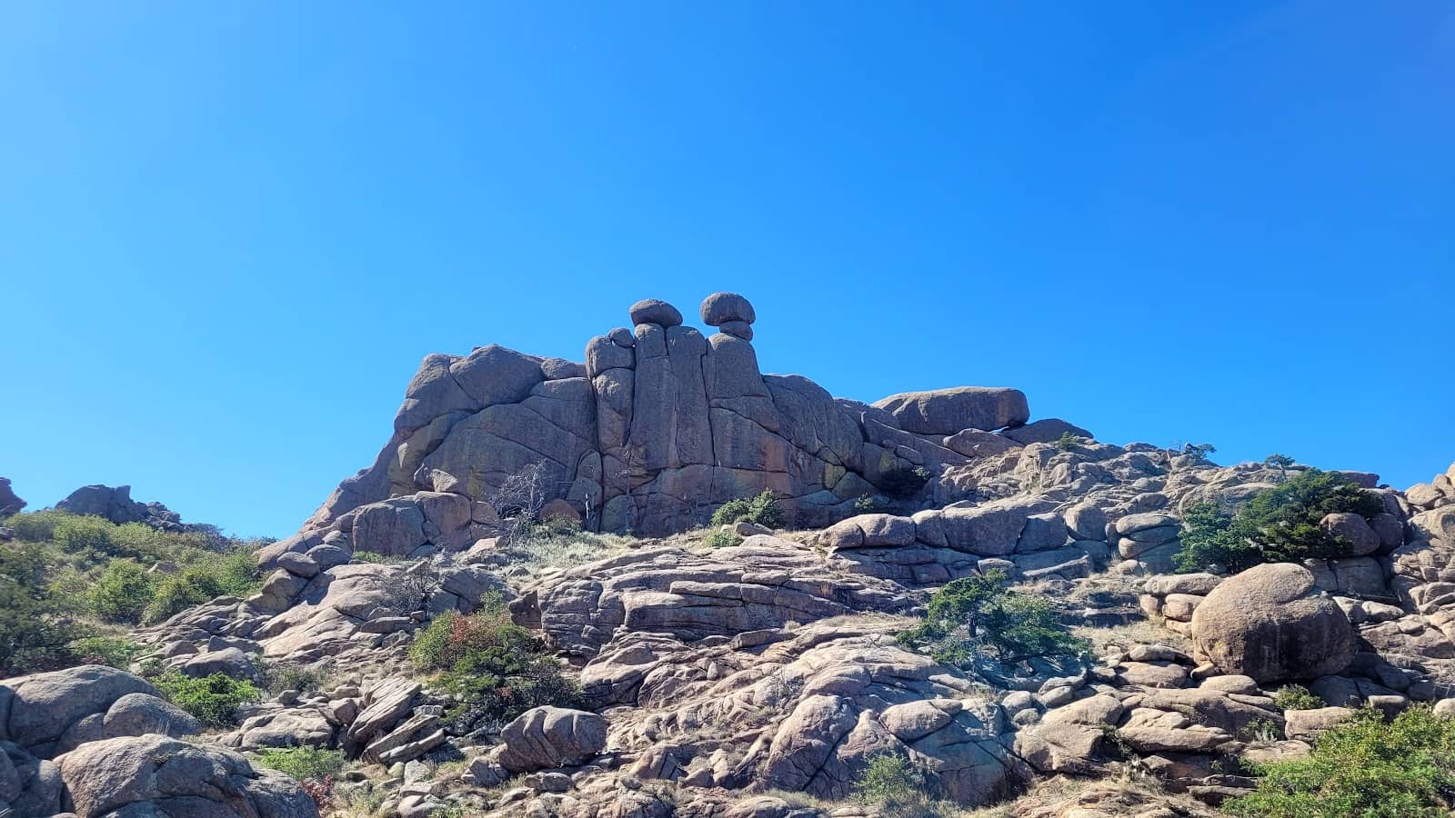 Scenic Hiking Trails