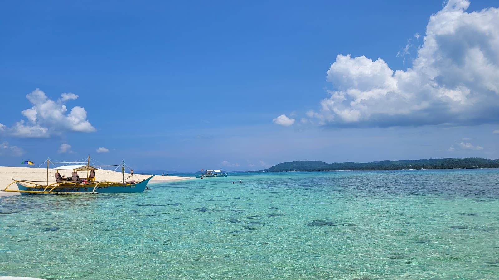 Siargao Island Hopping — Naked, Daku & Guyam Islands - Image 1