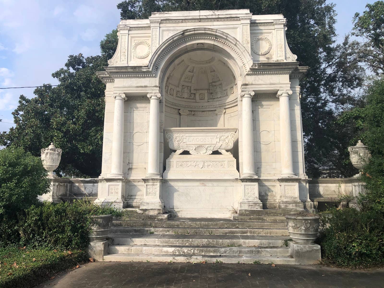 The Egan Family Abbey Tomb