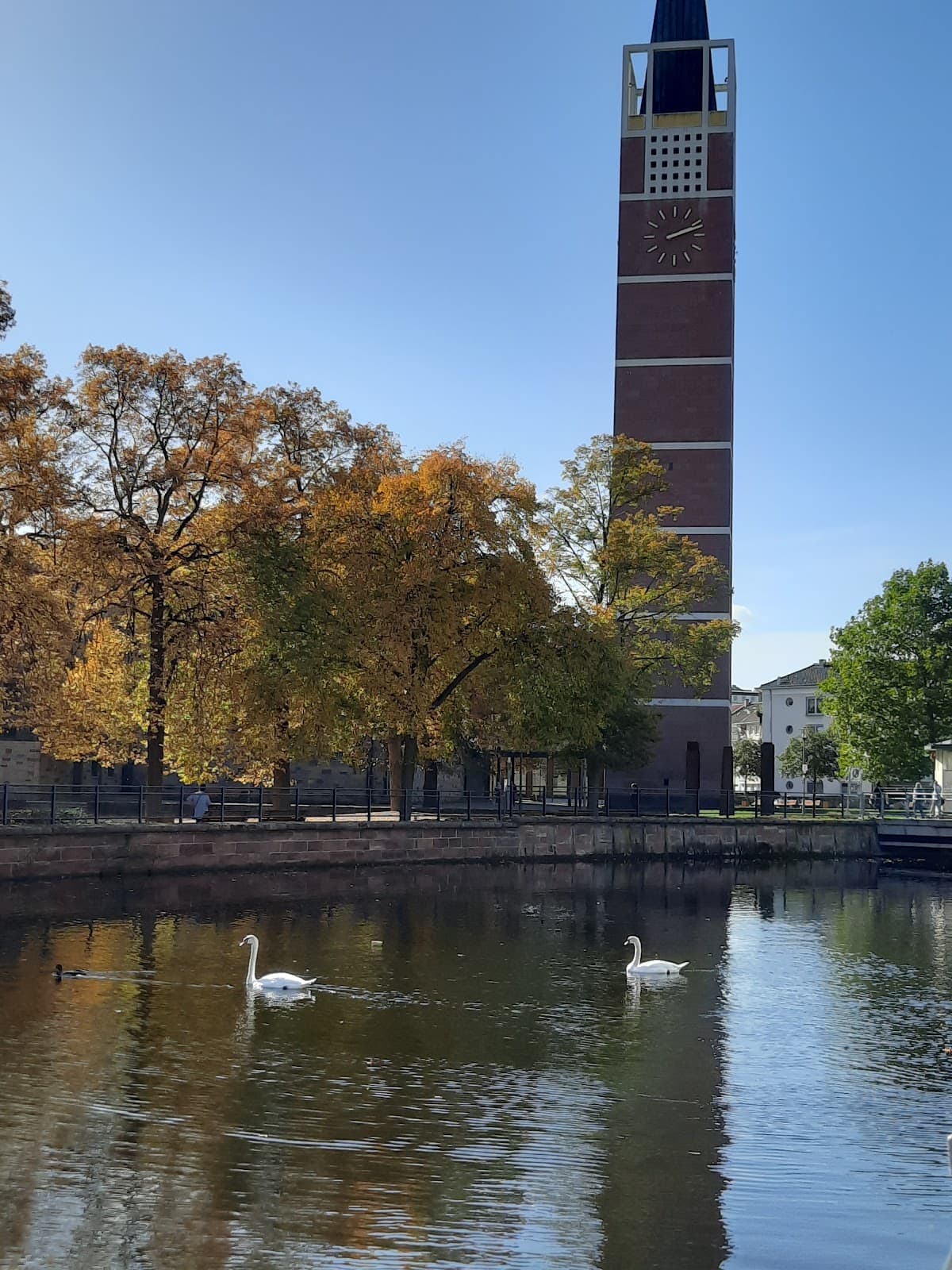 Waisenhausplatz - Image 1