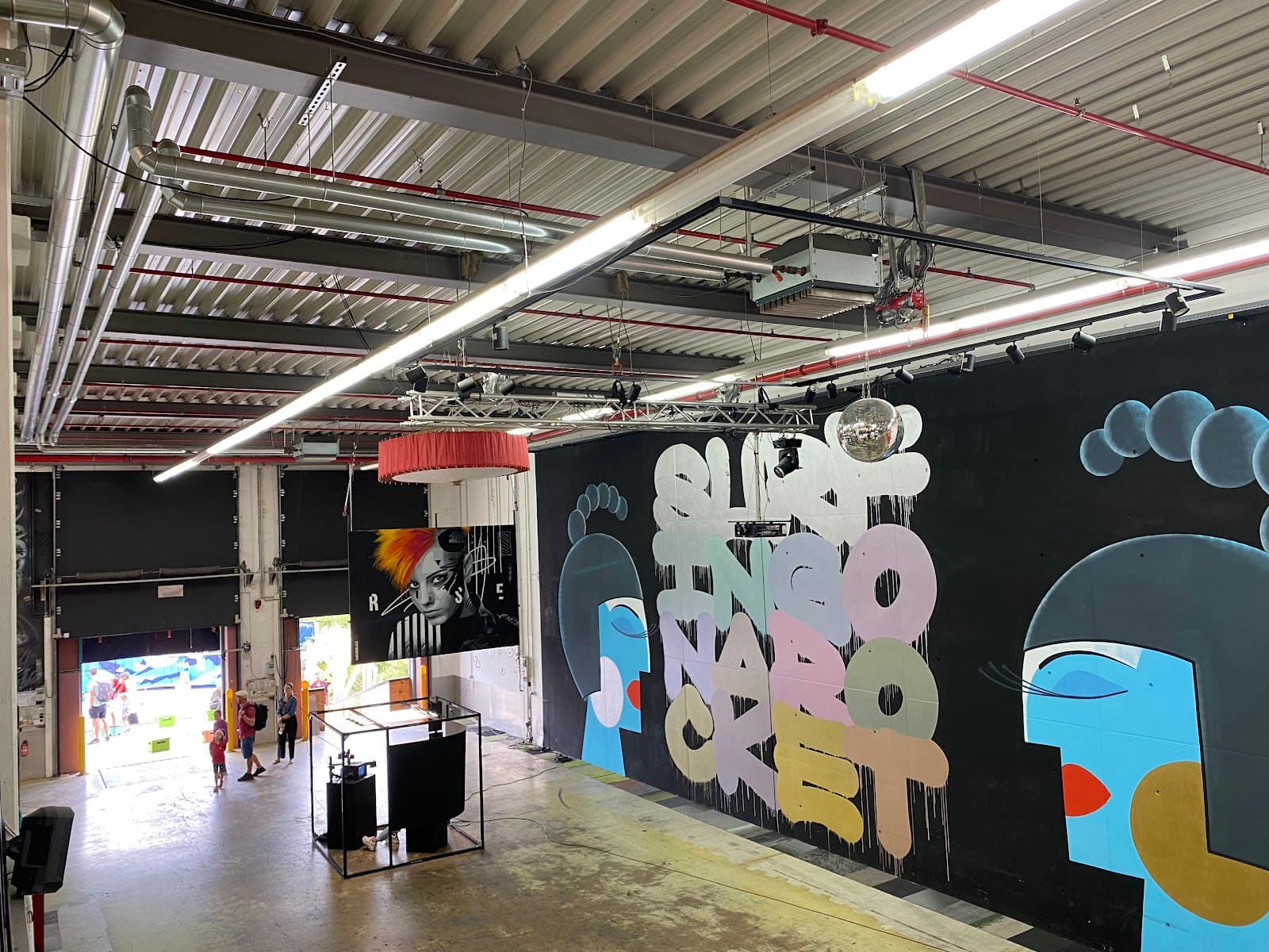 Metropolink Urban Art - Image 1