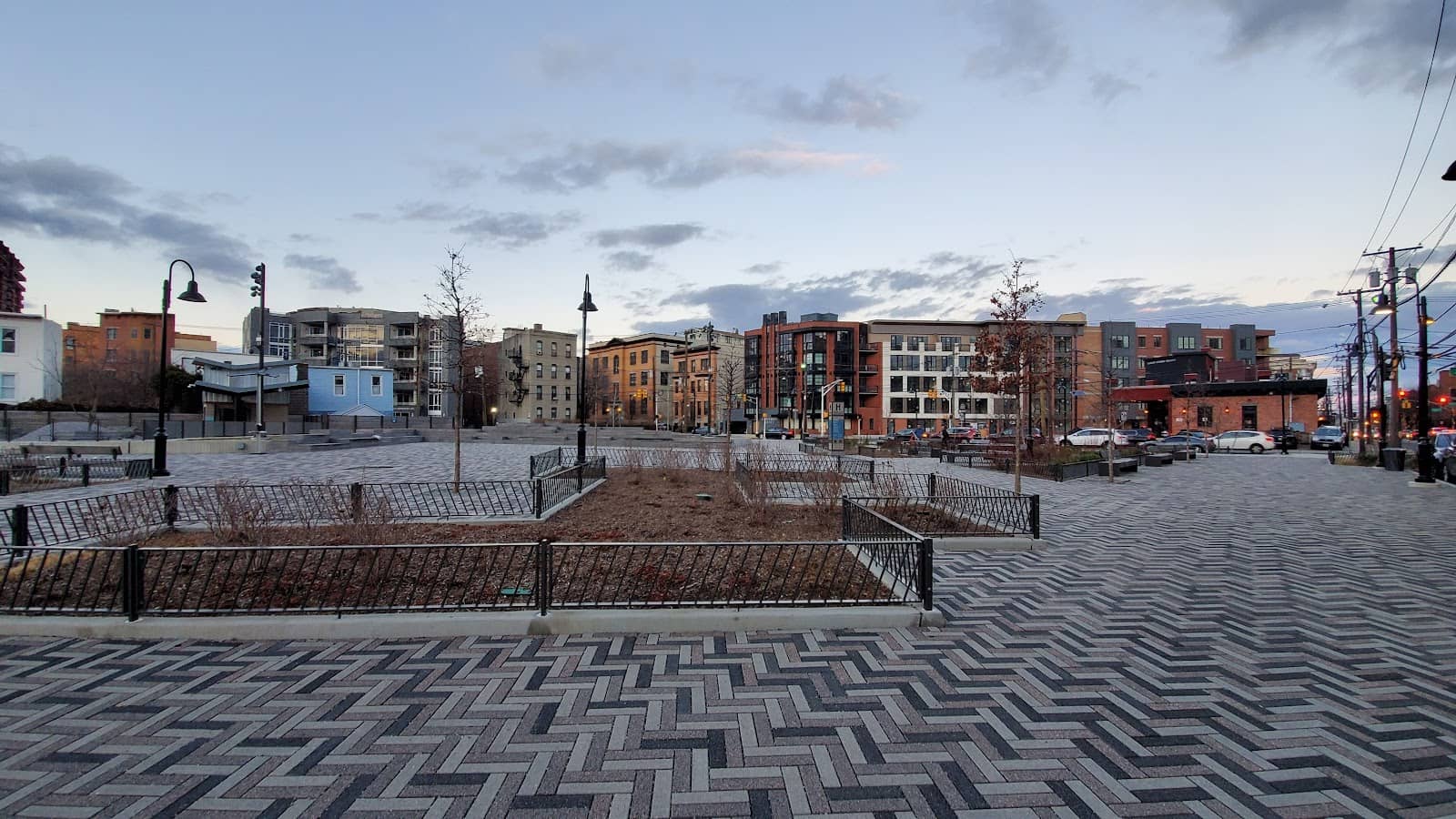 Picnic-Ready Green Patch