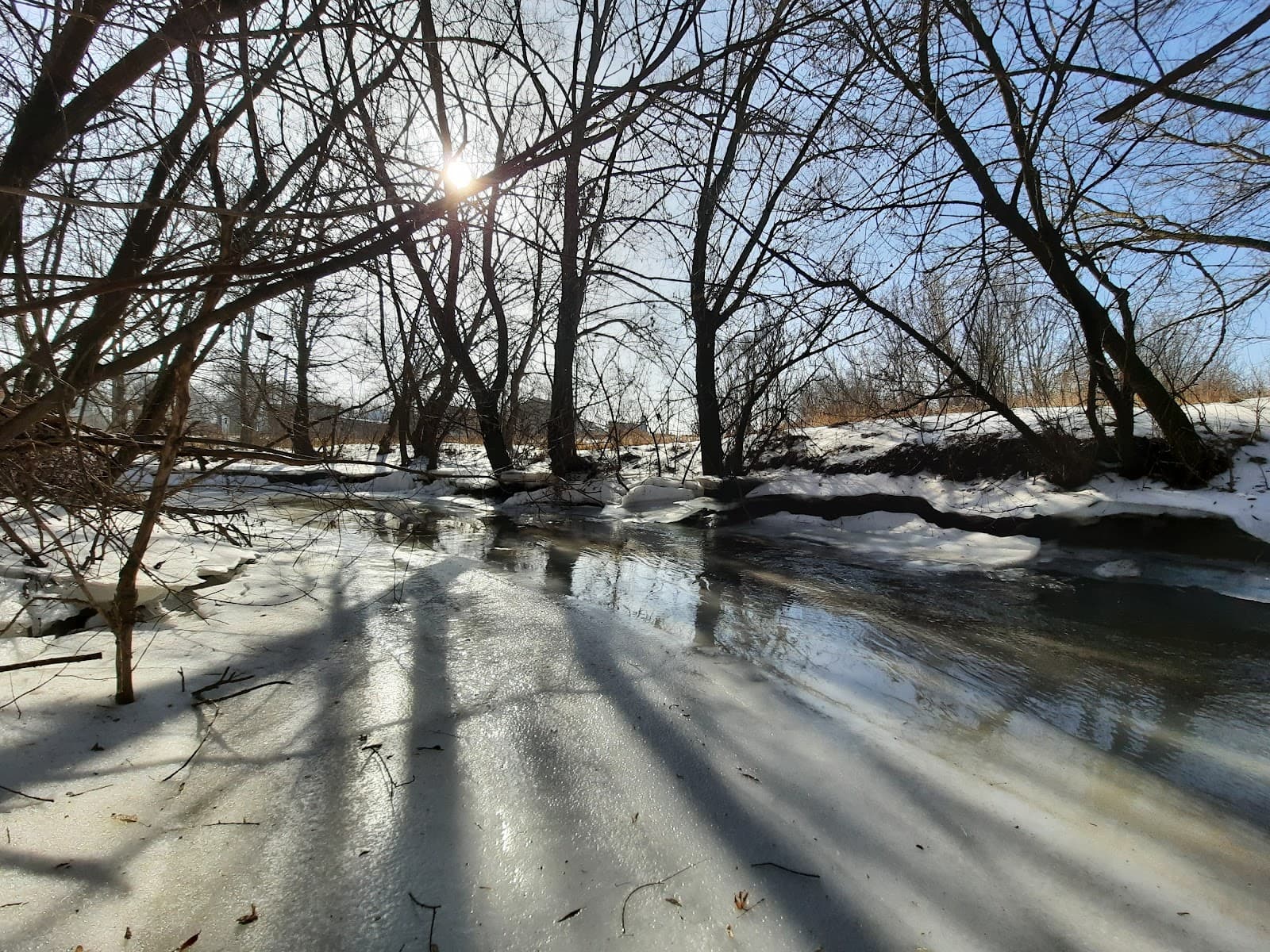 Lopan Embankment Kharkiv - Image 1