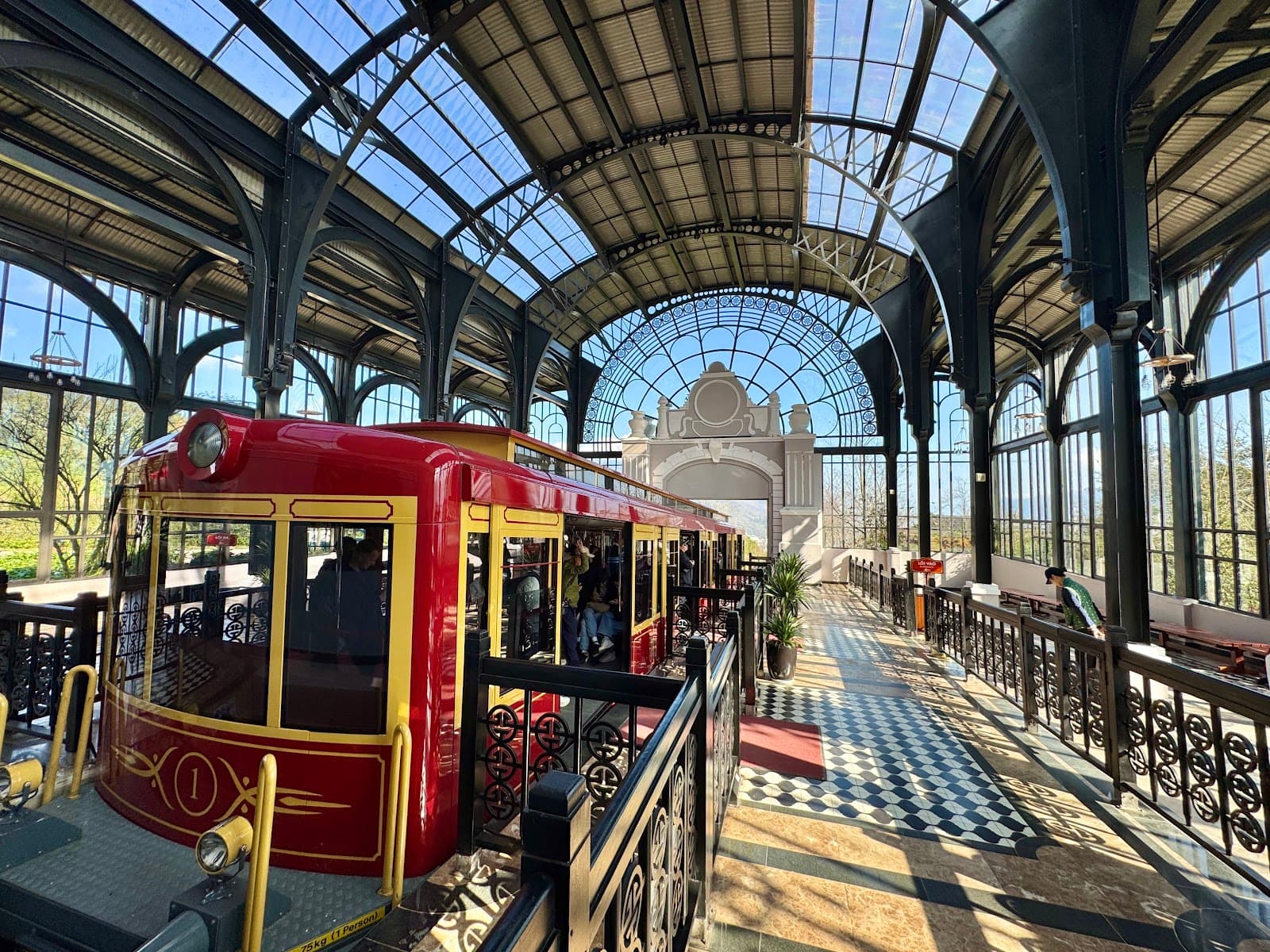 Muong Hoa Funicular - Image 1