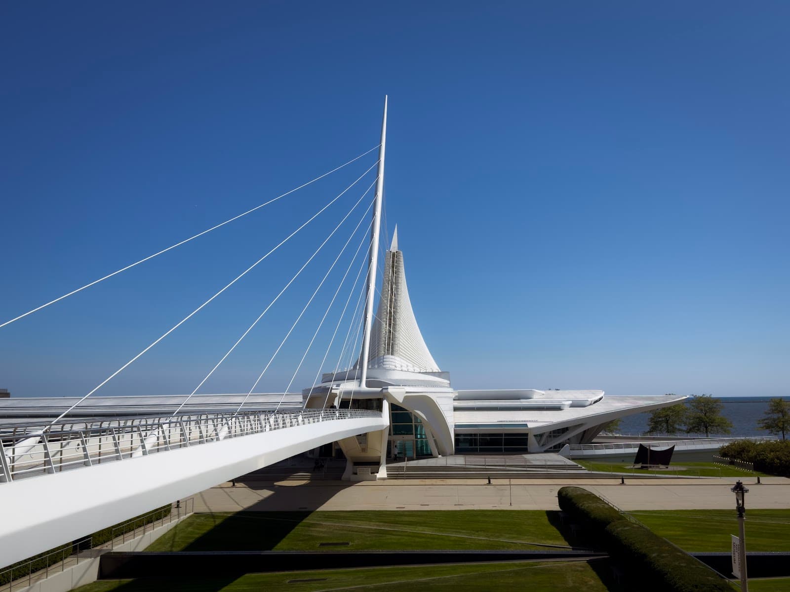 Reiman Pedestrian Bridge - Image 1