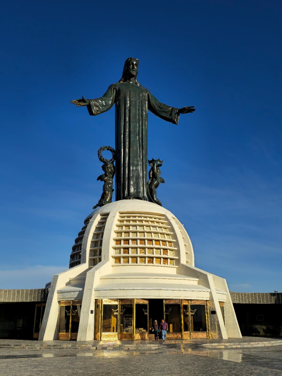 Santuario de Cristo Rey del Cubilete - Image 1