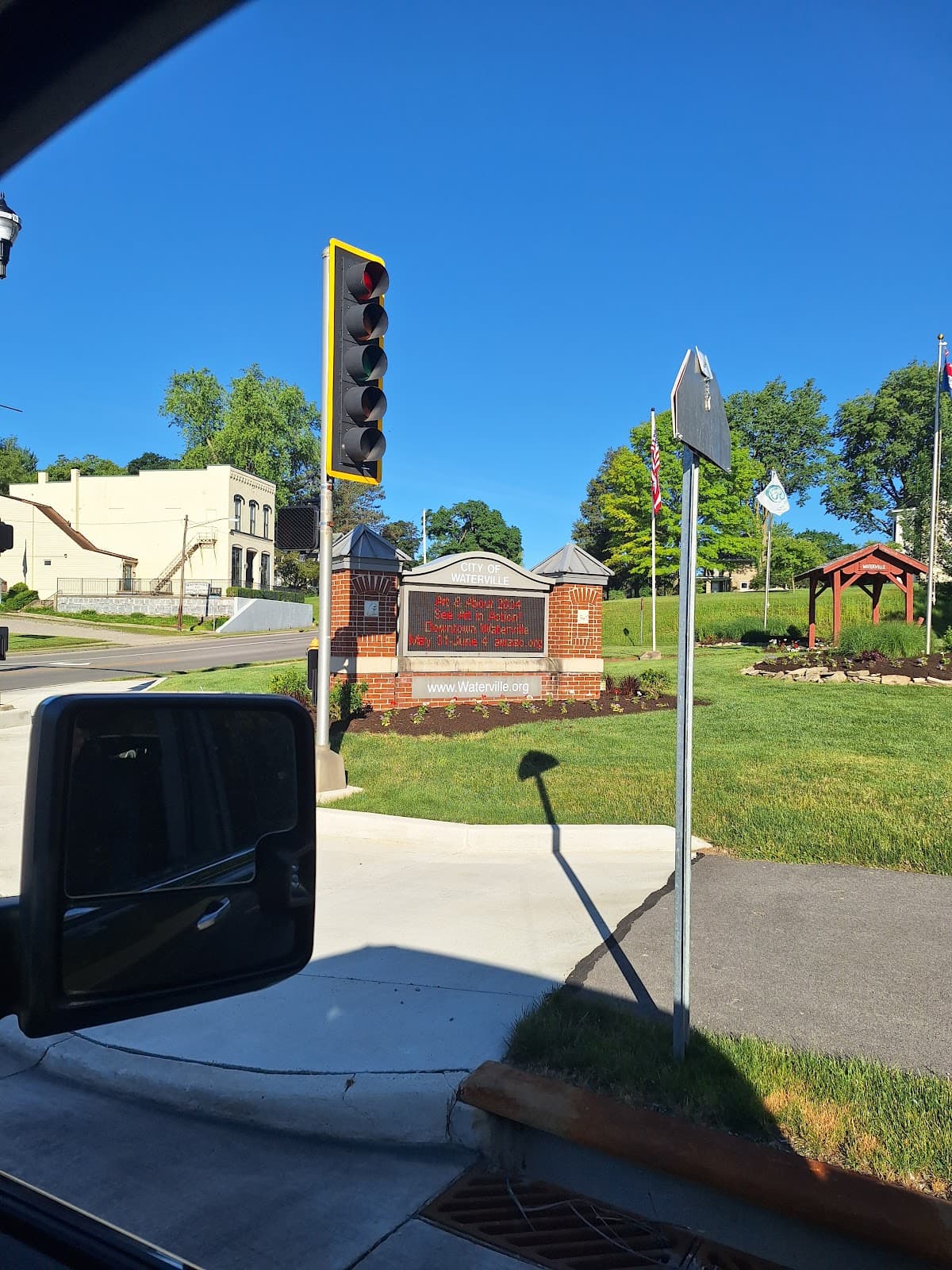 Waterville Historic District - Image 1