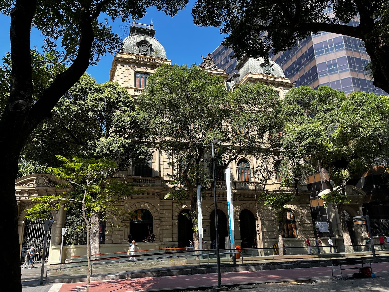 Cultural Center of the Federal Justice Rio de Janeiro - Image 1