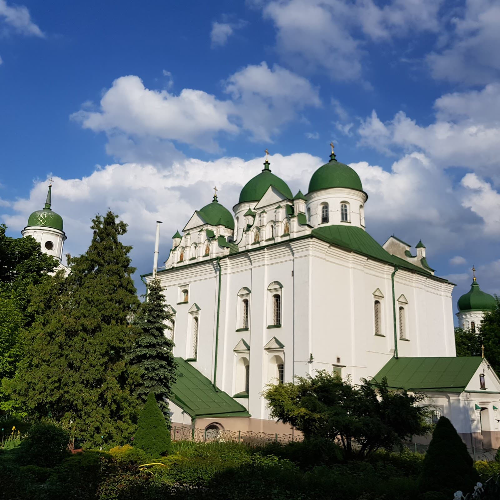 Florivsky Convent Kyiv - Image 1