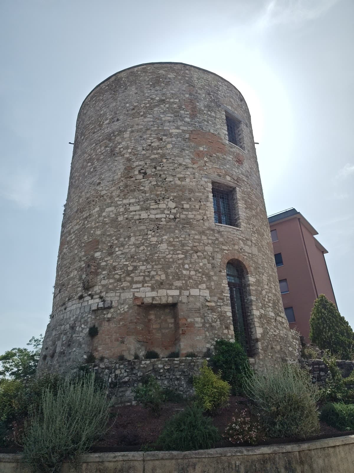 Torre Guevara - Image 1