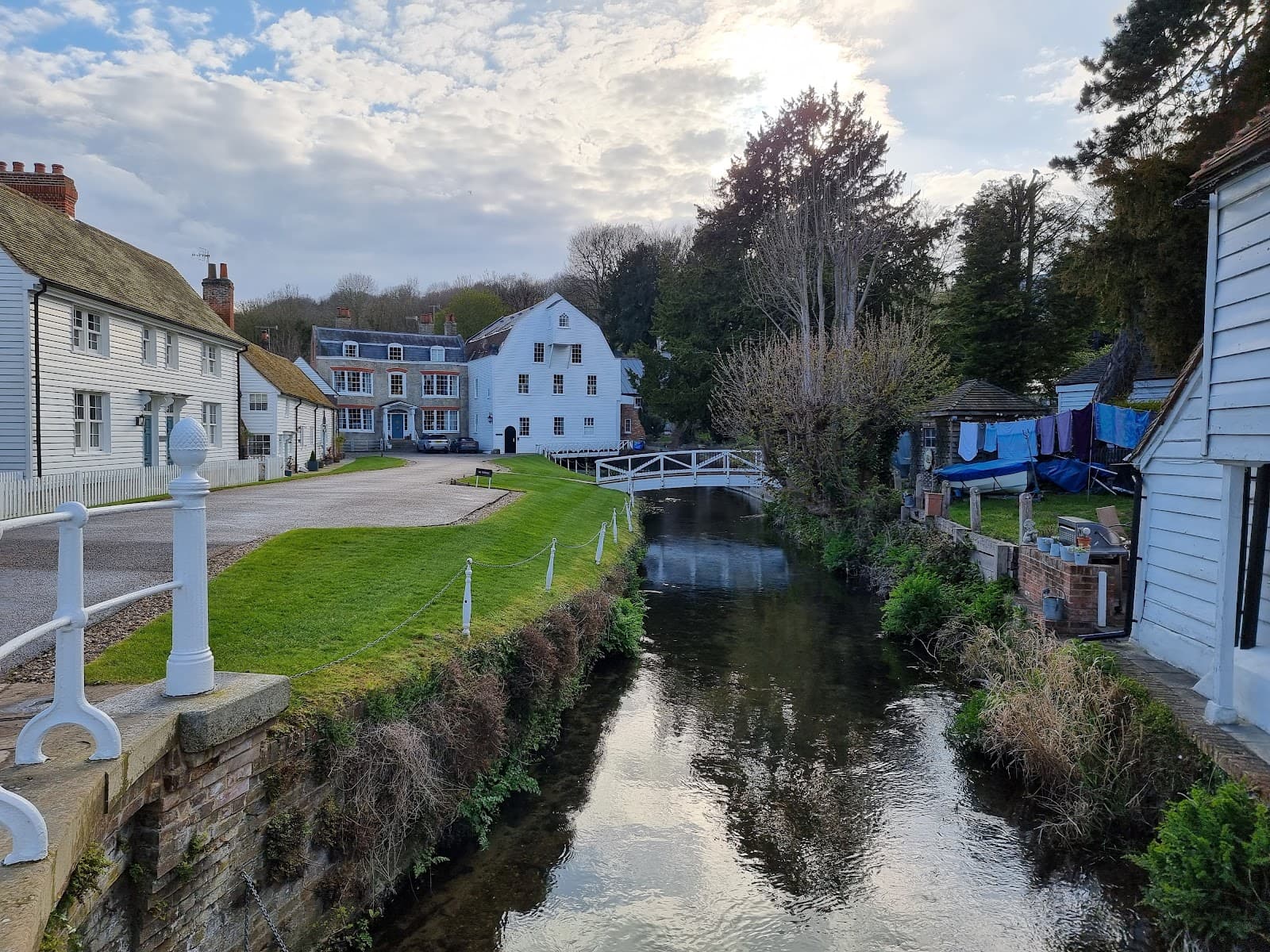 Farningham Village - Image 1