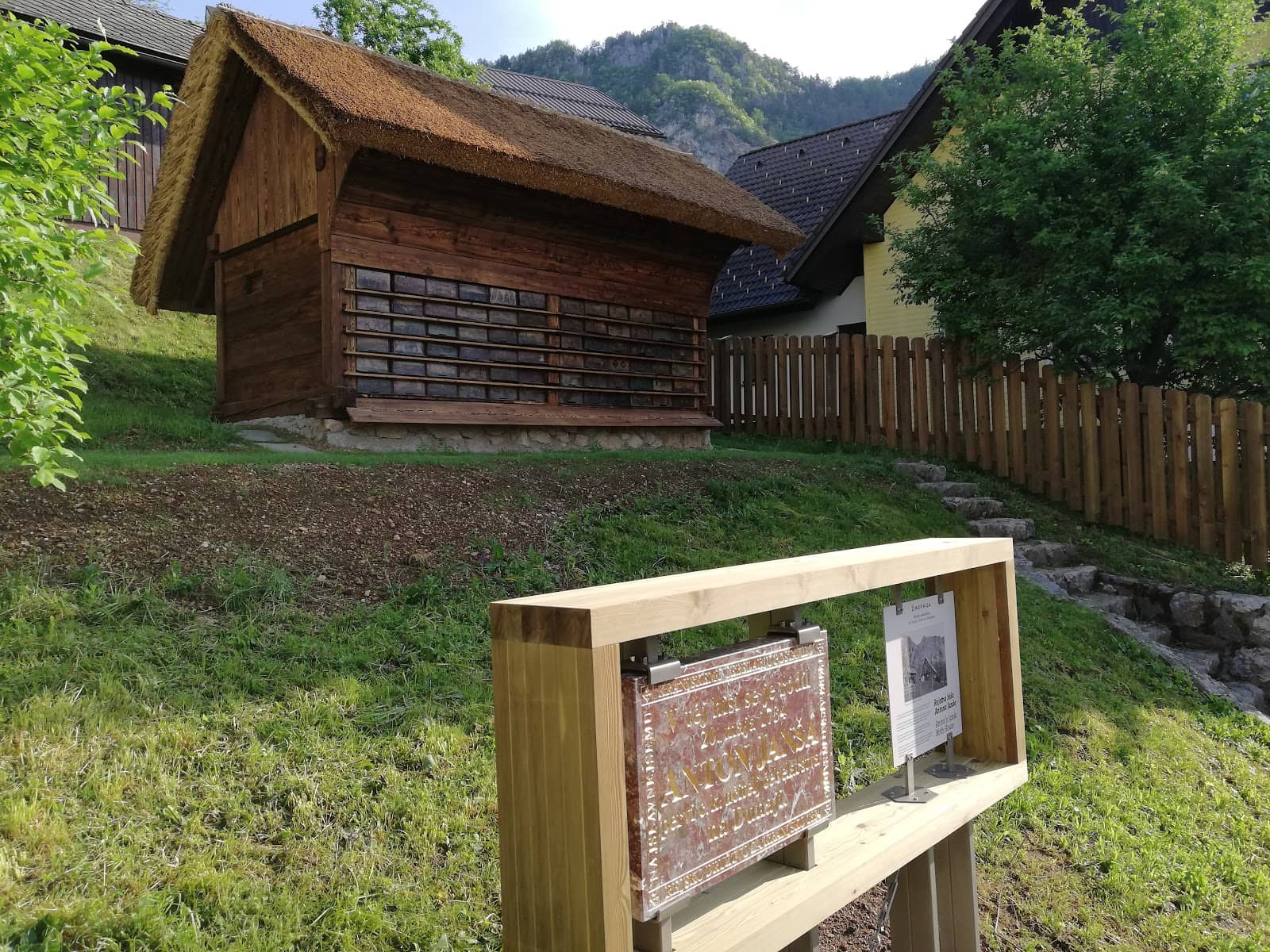 Beekeeping Knowledge Exhibits