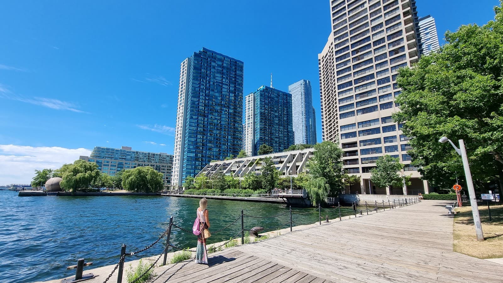 Harbour Square Park - Image 1