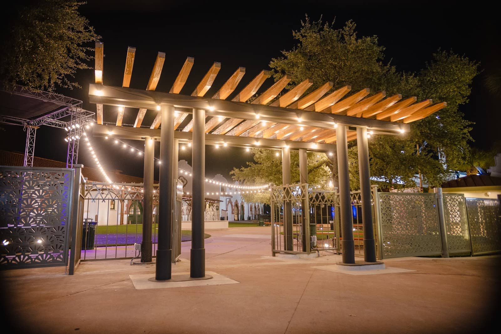 Glen Blair Bar via Skunk Train