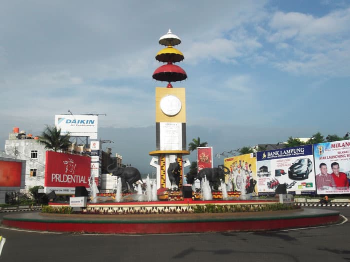 Tugu Adipura (Elephant Roundabout) - Image 1